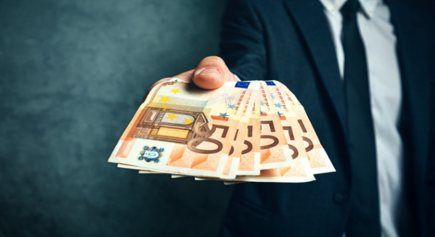 waar kan ik geld lenen